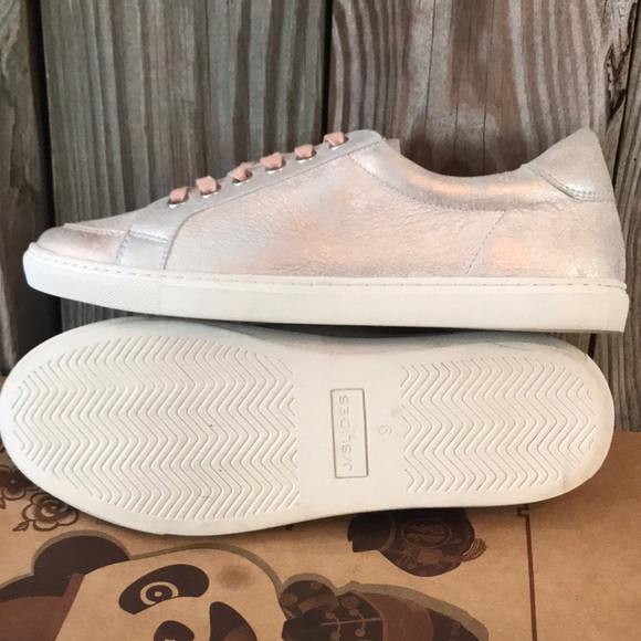 J/Slide Metallic Rose Sneaker Like New NEW - Picture 8 of 8